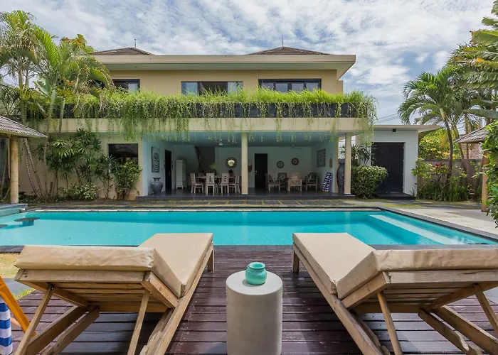 Beautiful & Huge 4 Bedroom In * チャングー