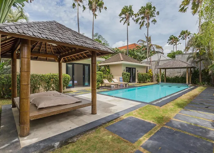 Beautiful Huge 4 Bedrooms In Villa